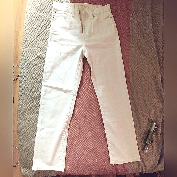 Levi's Denim - Woman's white Levi's